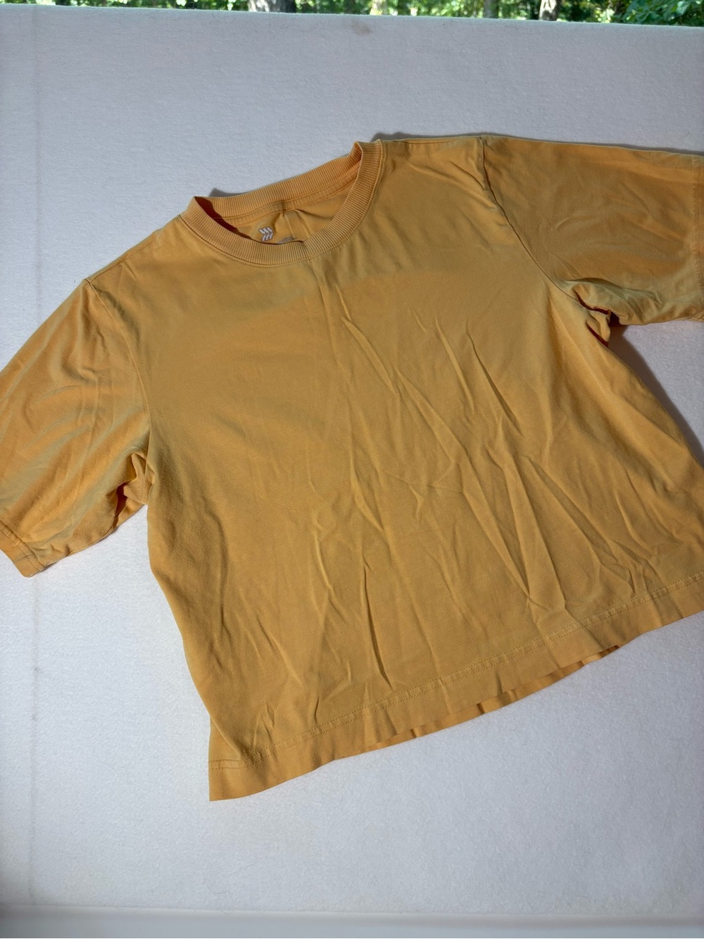 All In Motion Womens Yellow Crop Crewneck T-Shirt